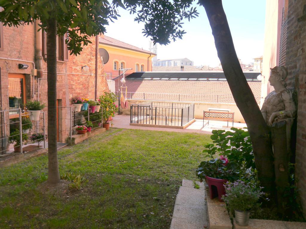Break And Bed Bed and Breakfast Perugia Eksteriør billede