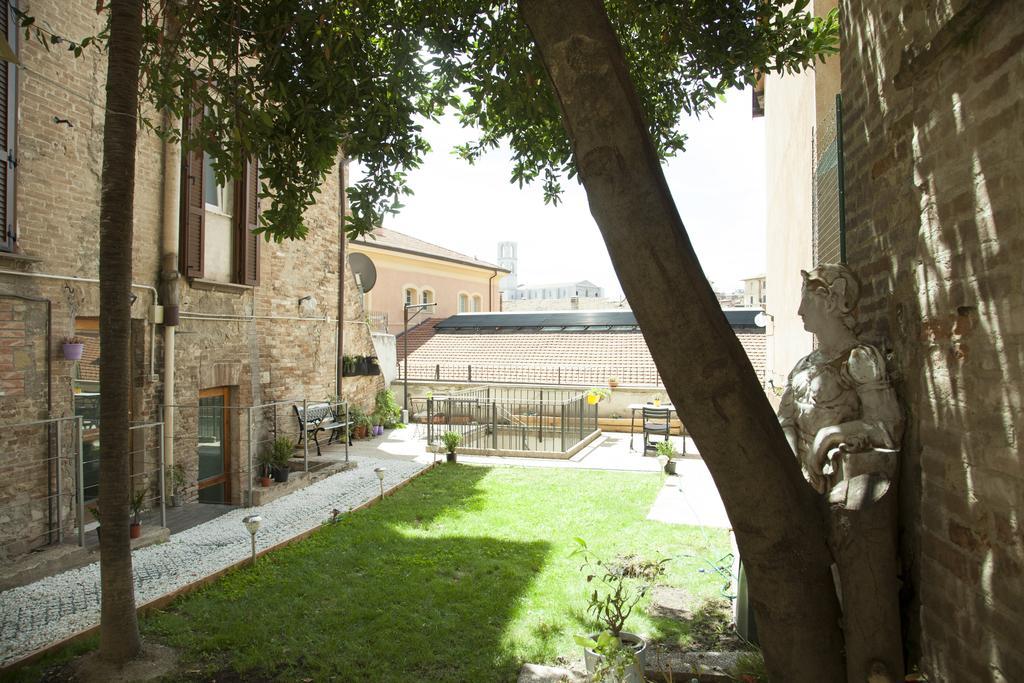 Break And Bed Bed and Breakfast Perugia Eksteriør billede